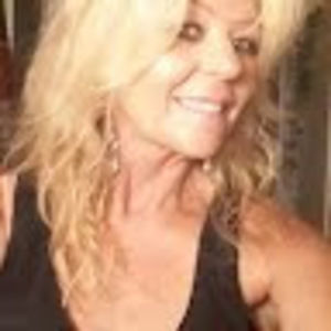 Meet your Posher, Carie